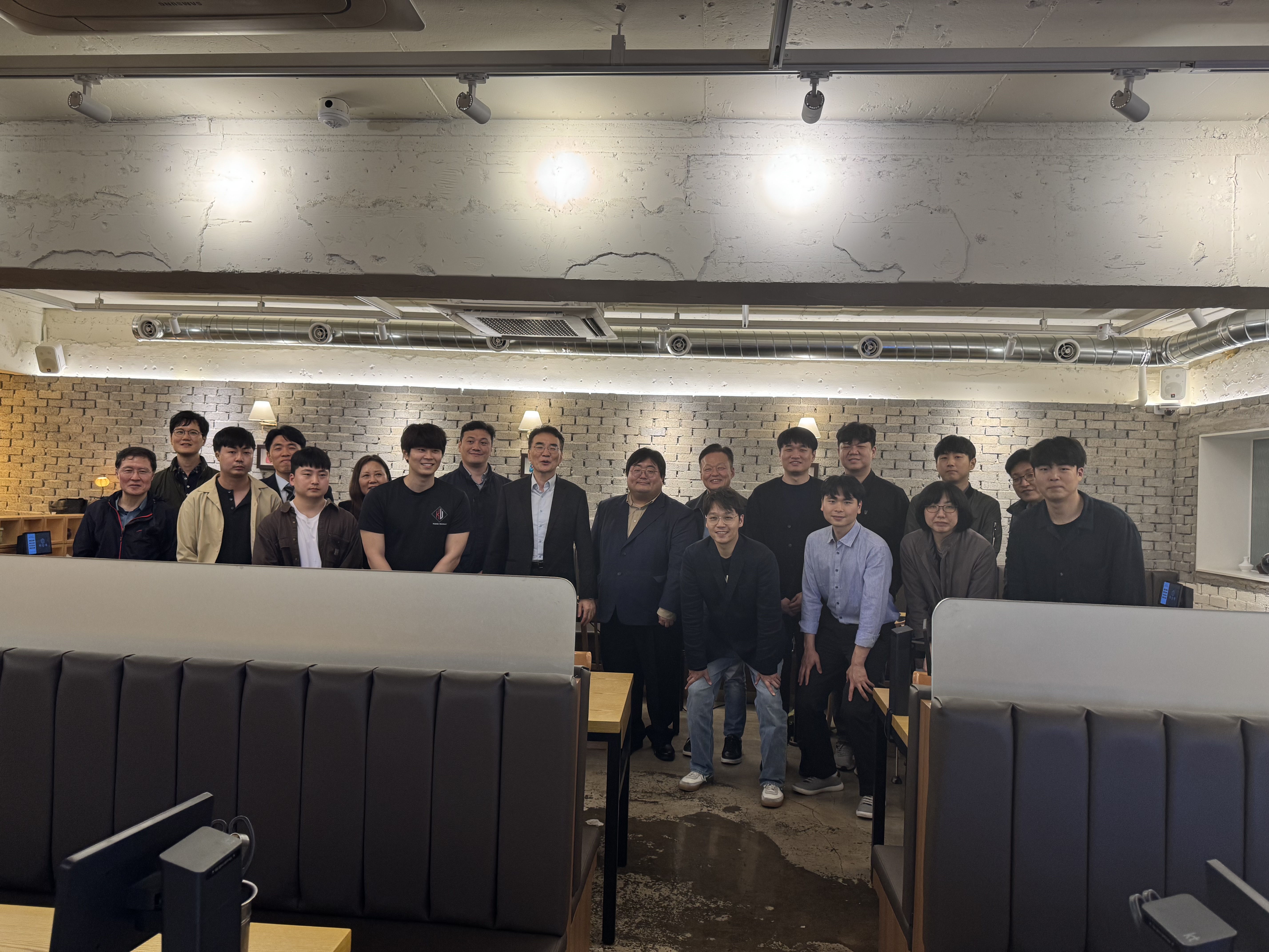 단체사진1.jpeg