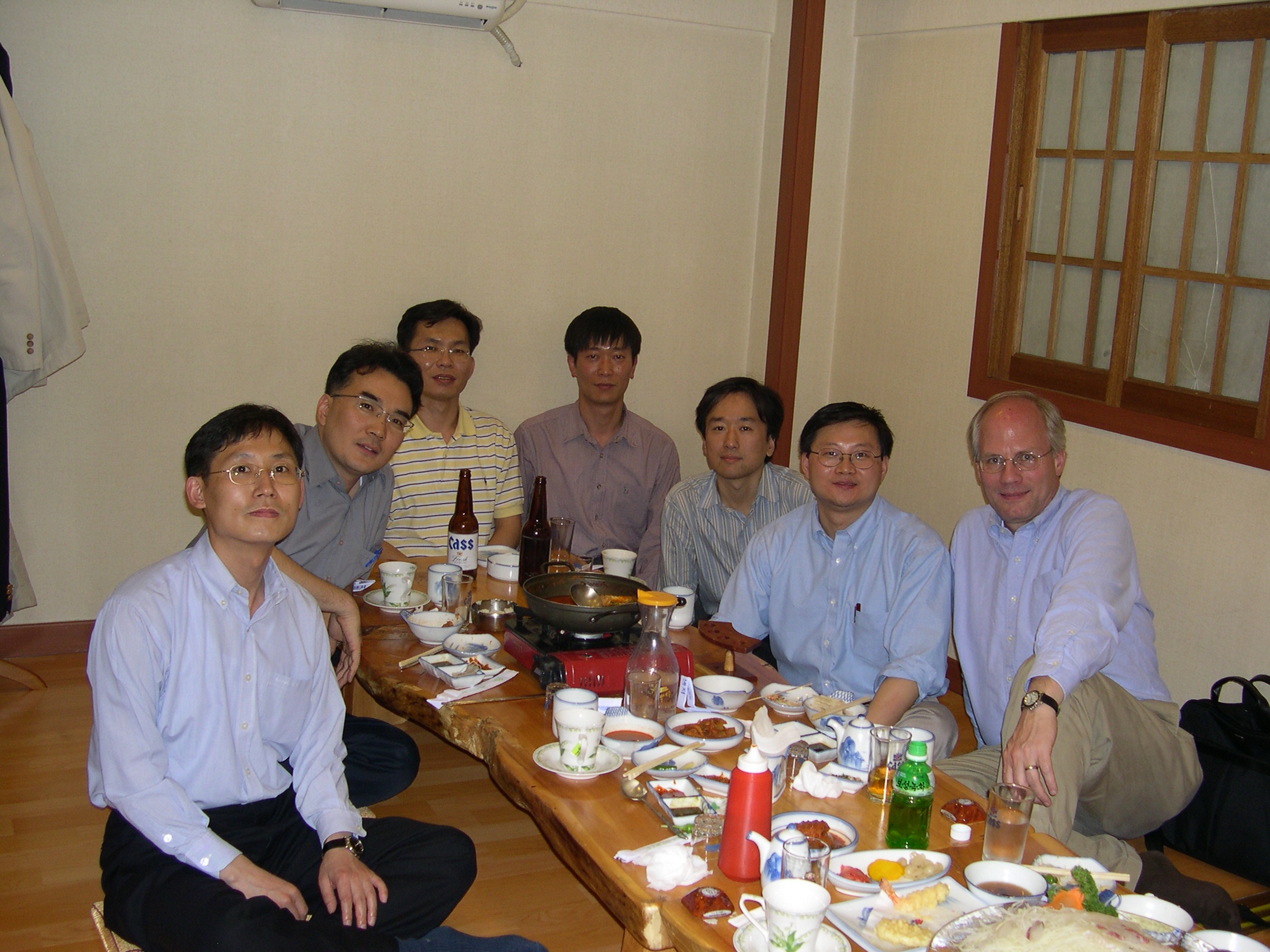 2005_05_00_with Prof. Hou and Prof. Midkiff after ICC '05 .jpg